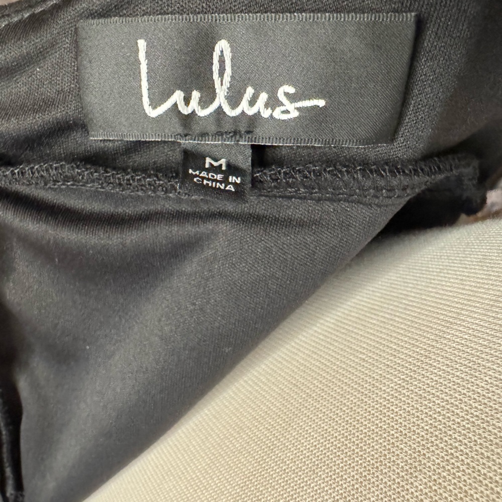 Lulu's Classic Black Midi Dress - Picture 6 of 6